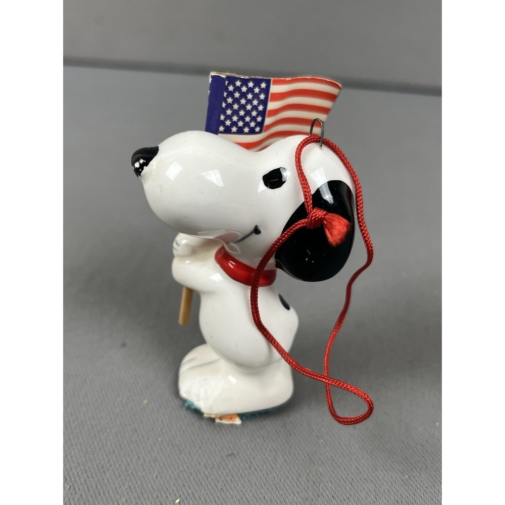 Vintage Peanuts Snoopy USA‎ Flag Ceramic Ornament Patriotic Syndicate Christmas - Picture 12 of 12